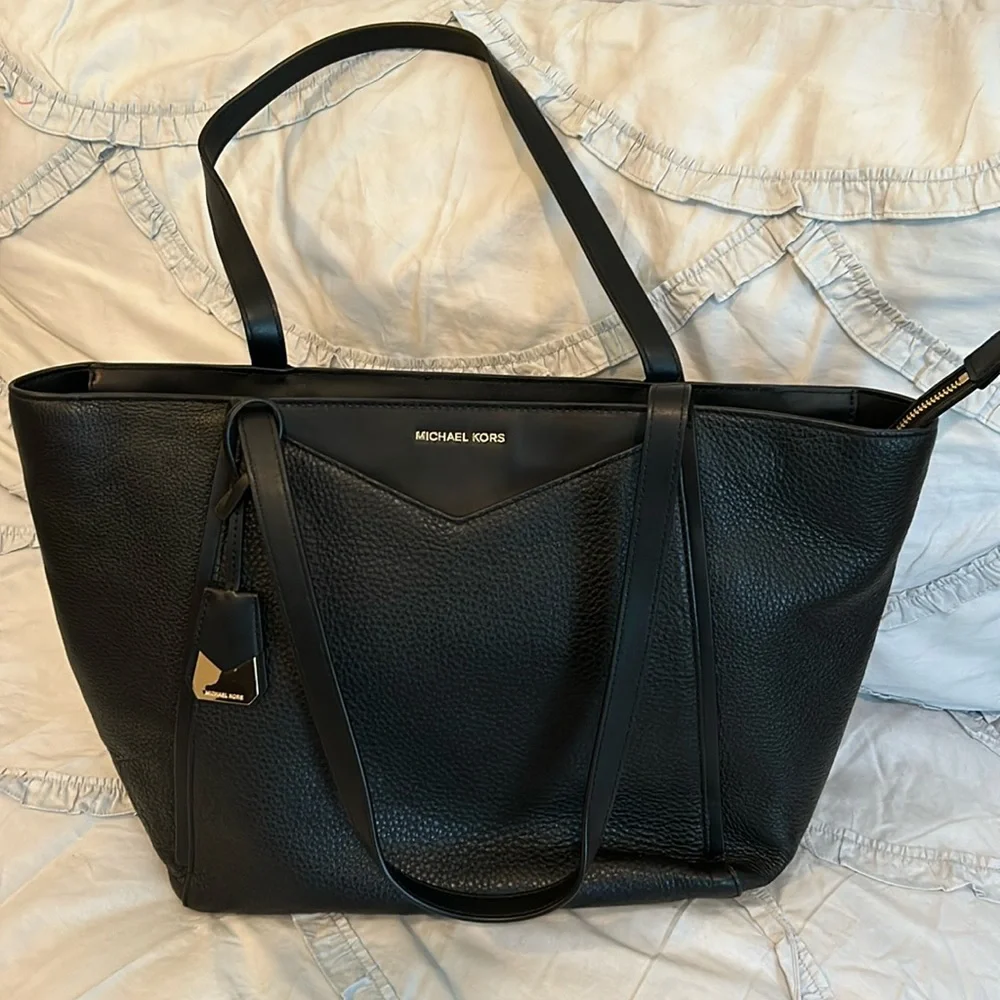 MICHAEL MICHAEL KORS Handbag - Picture 1 of 11